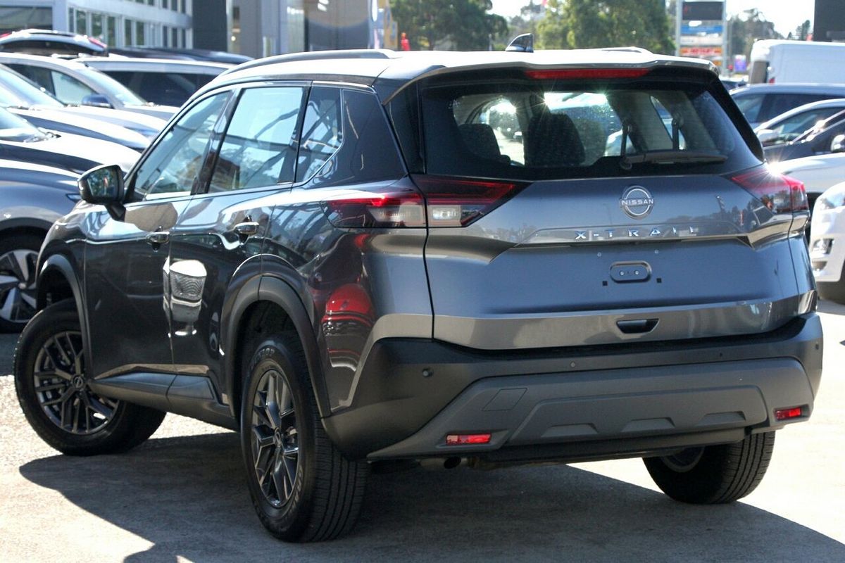 2024 Nissan X-TRAIL ST T33
