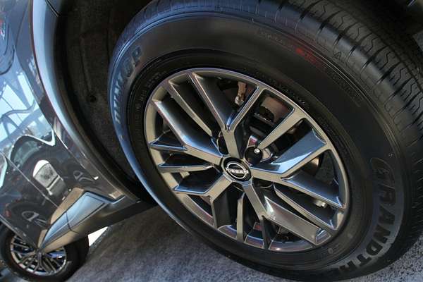 2024 Nissan X-TRAIL ST T33