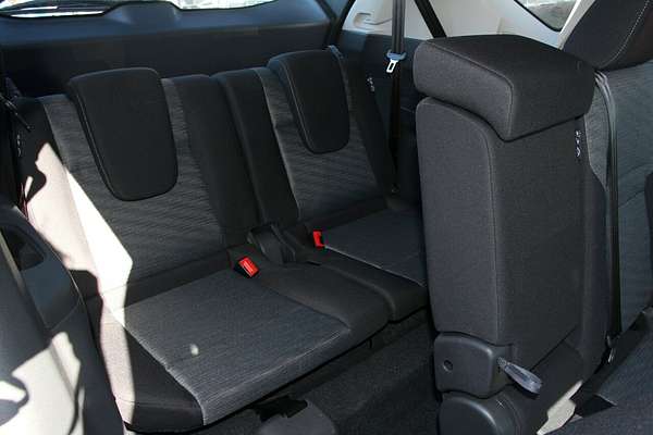 2024 Nissan X-TRAIL ST T33