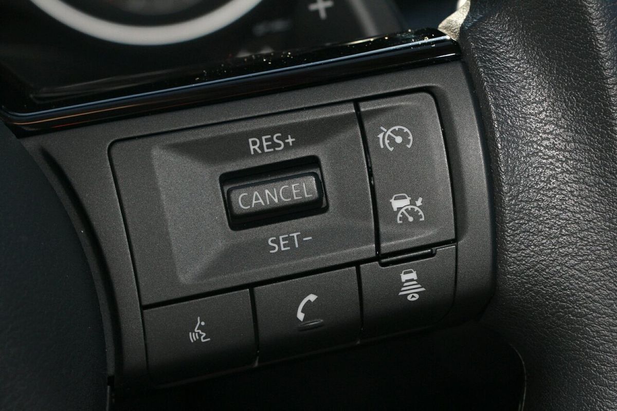 2024 Nissan X-TRAIL ST T33
