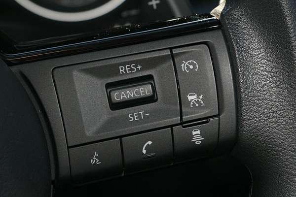 2024 Nissan X-TRAIL ST T33