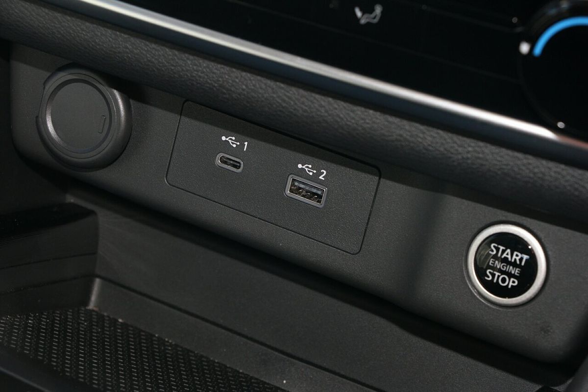 2024 Nissan X-TRAIL ST T33