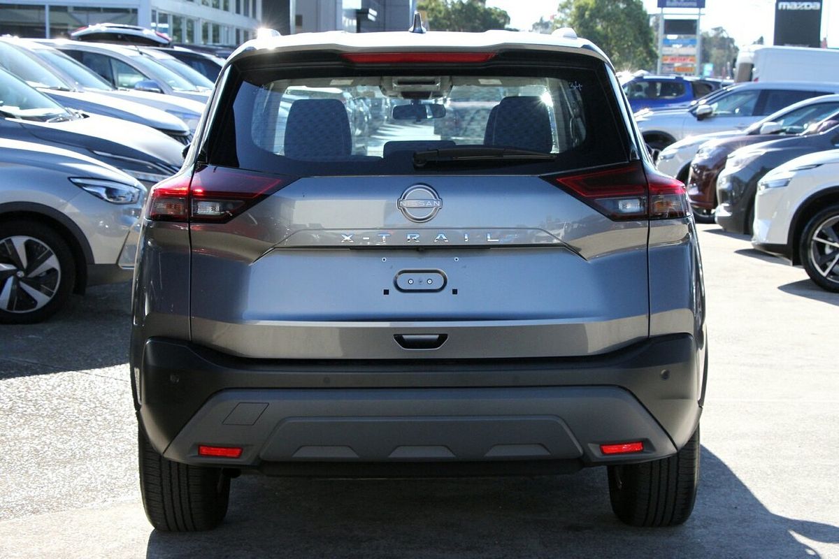 2024 Nissan X-TRAIL ST T33