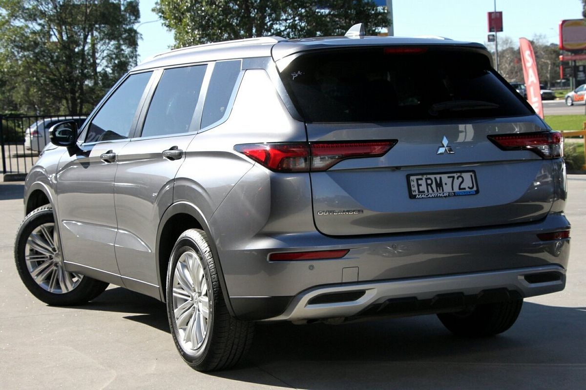 2021 Mitsubishi Outlander LS ZM
