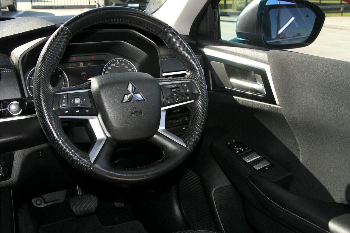 2021 Mitsubishi Outlander LS ZM
