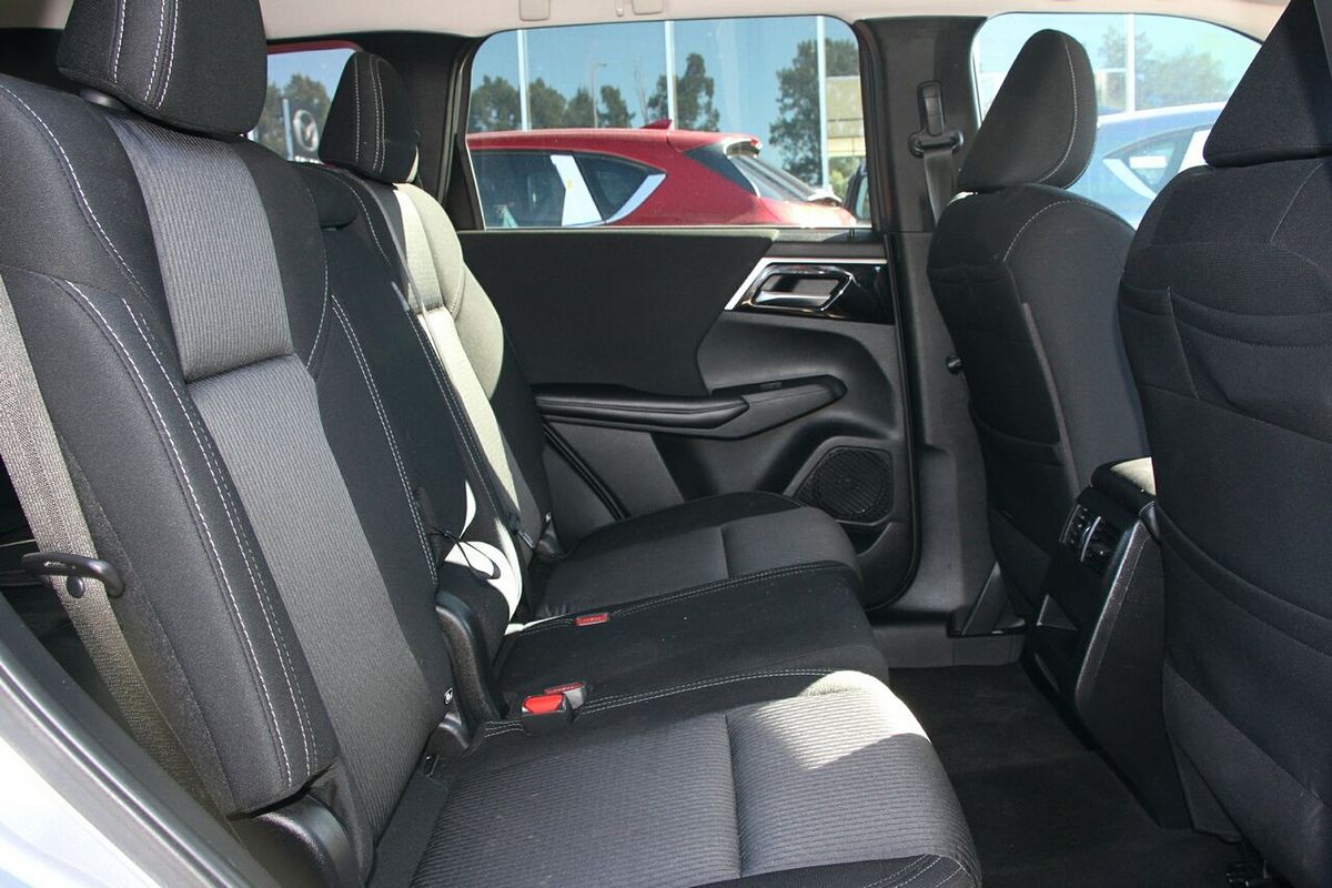 2021 Mitsubishi Outlander LS ZM