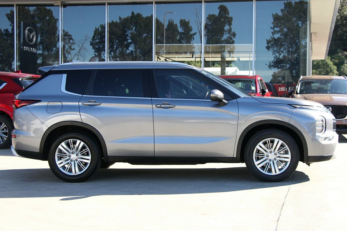 2021 Mitsubishi Outlander LS ZM