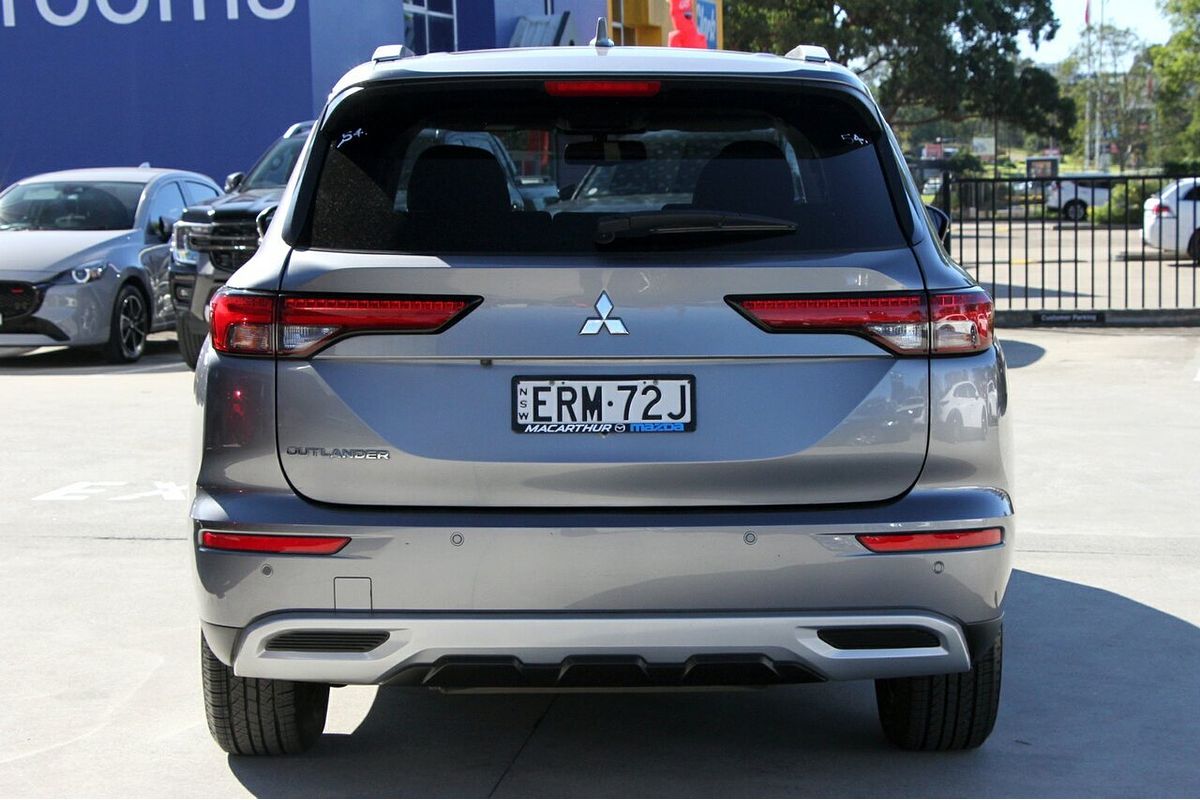 2021 Mitsubishi Outlander LS ZM