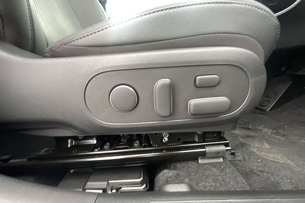 2025 Hyundai Kona Premium SX2.V2