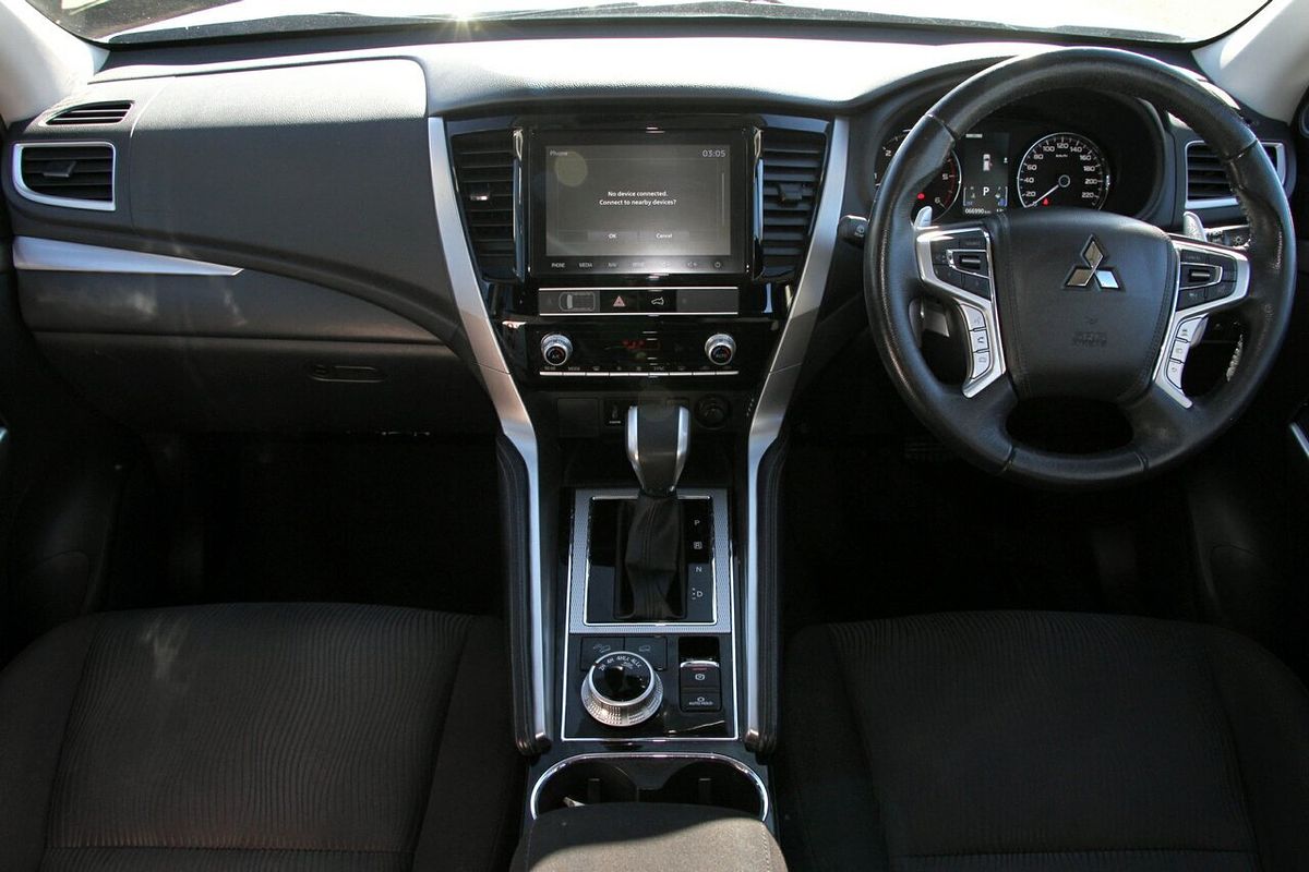 2021 Mitsubishi Pajero Sport GLS QF