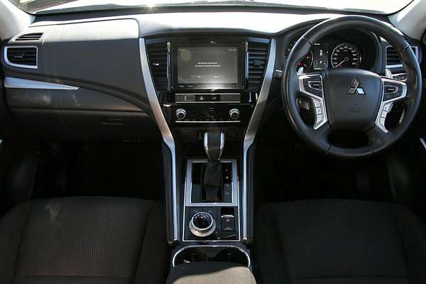 2021 Mitsubishi Pajero Sport GLS QF