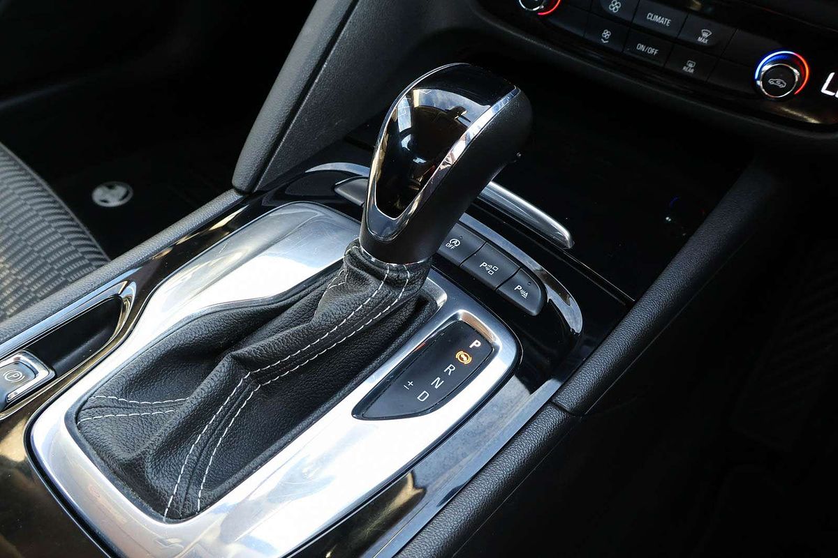 2019 Holden Commodore RS ZB