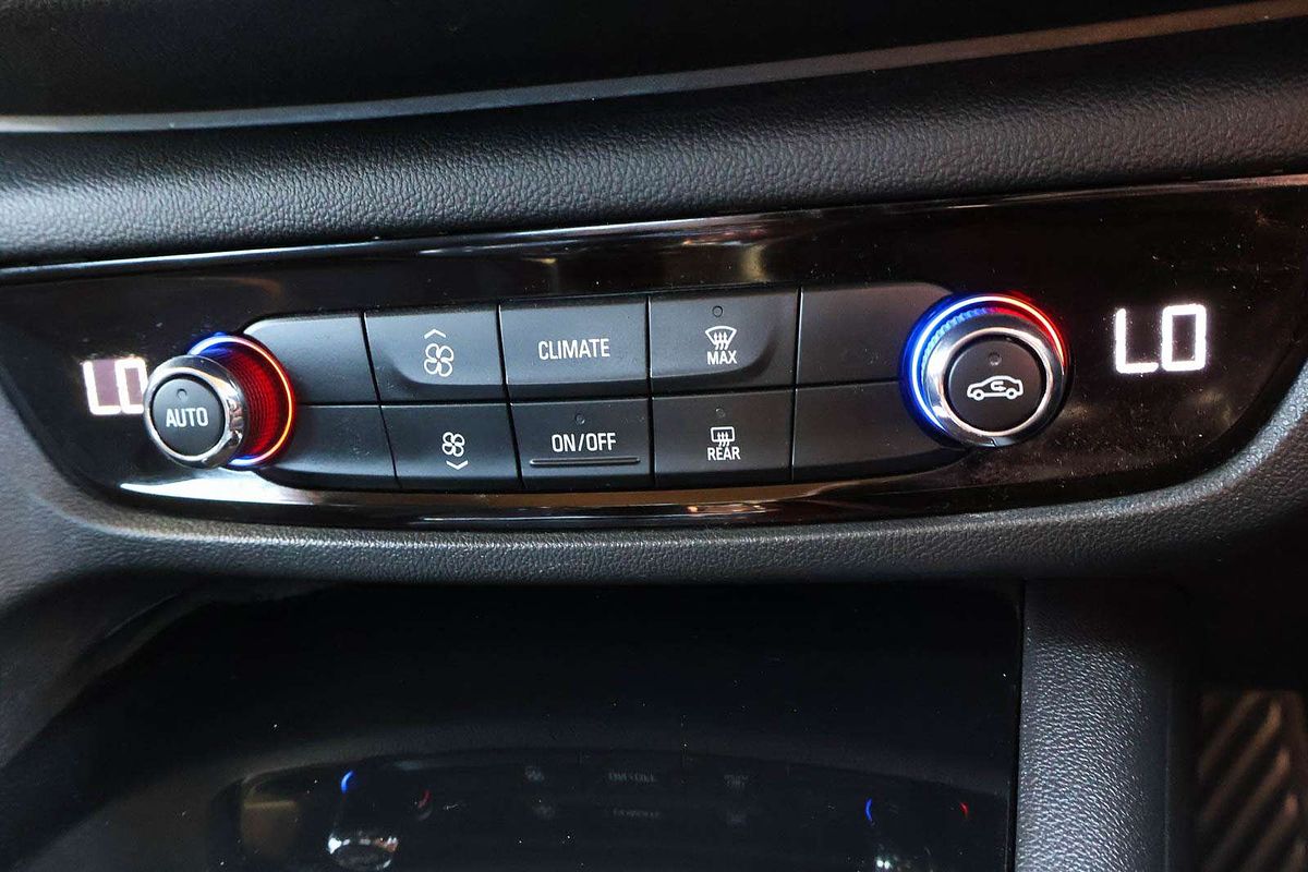 2019 Holden Commodore RS ZB