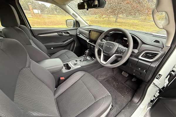 2025 Isuzu MU-X LS-M