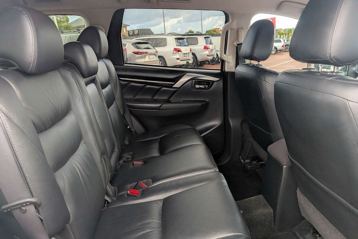 2017 Mitsubishi Pajero Sport GLS QE