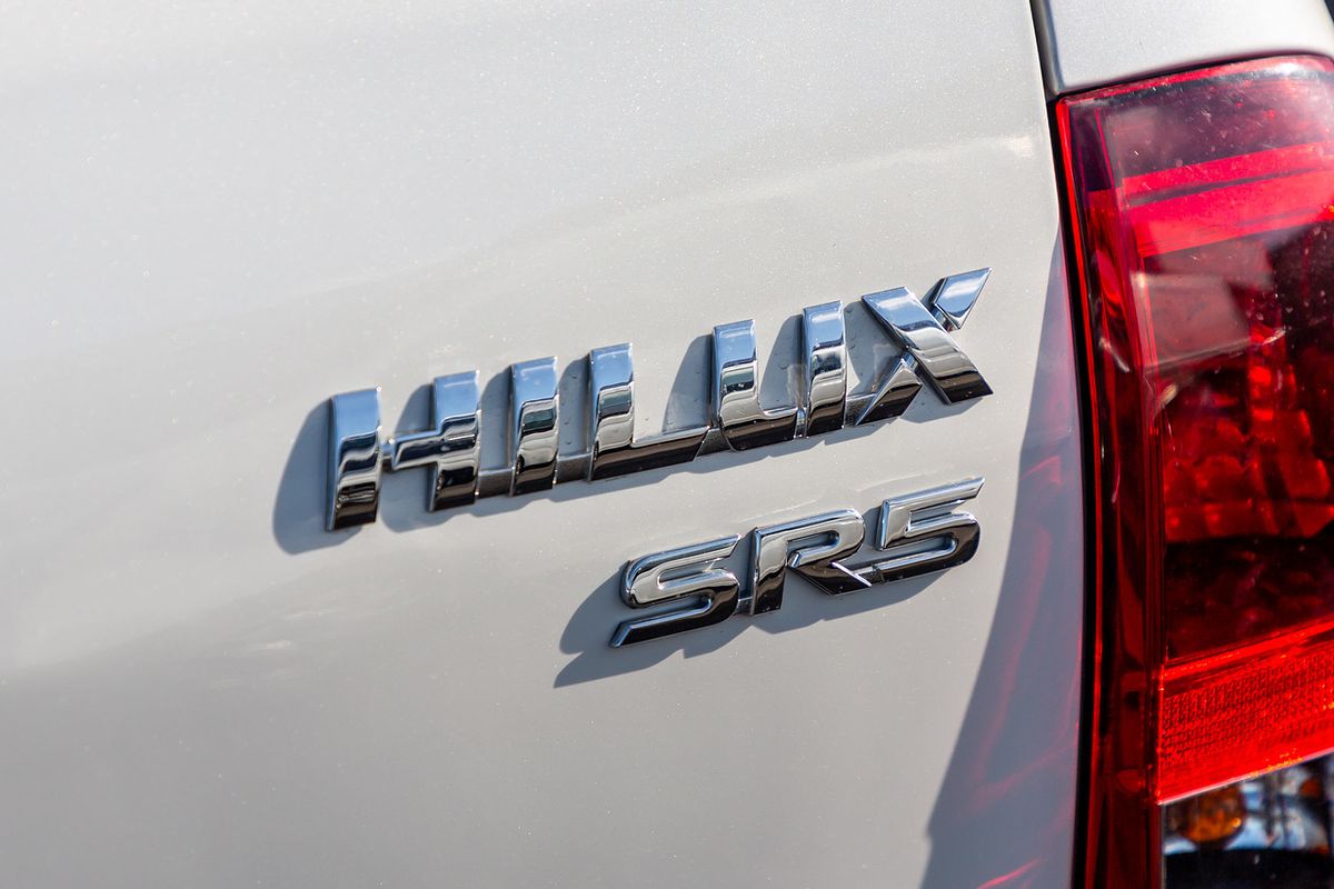 2018 Toyota Hilux SR5 GUN126R 4X4