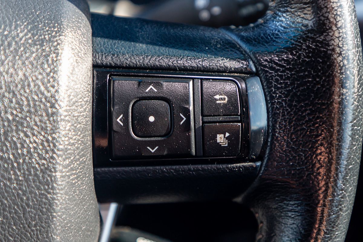 2018 Toyota Hilux SR5 GUN126R 4X4