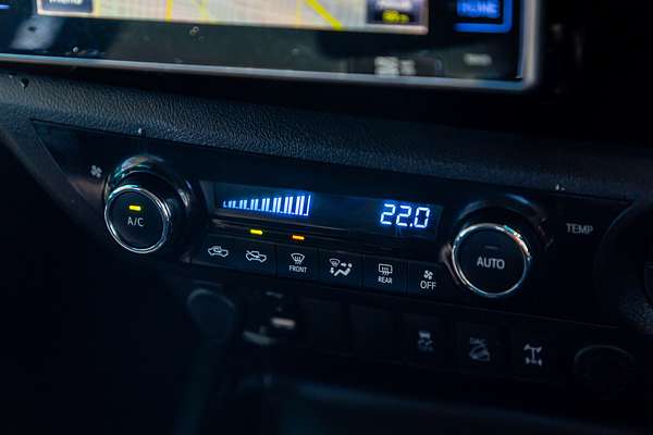 2018 Toyota Hilux SR5 GUN126R 4X4