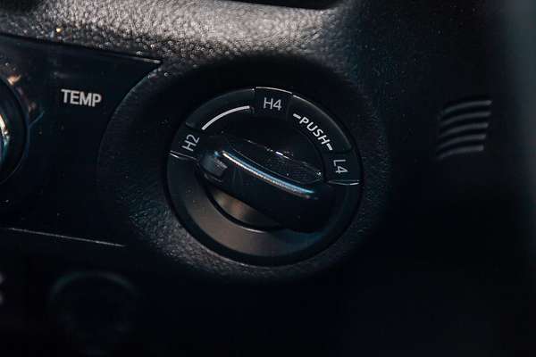 2018 Toyota Hilux SR5 GUN126R 4X4