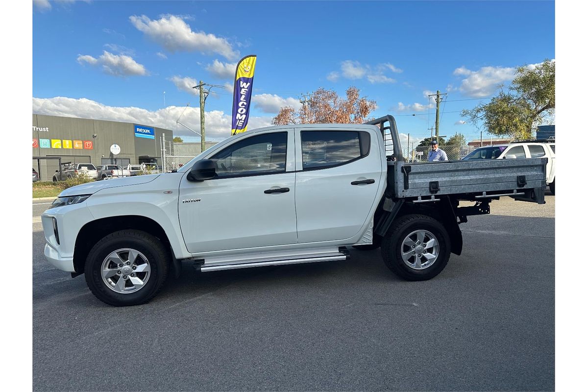2019 Mitsubishi Triton GLX ADAS MR 4X4