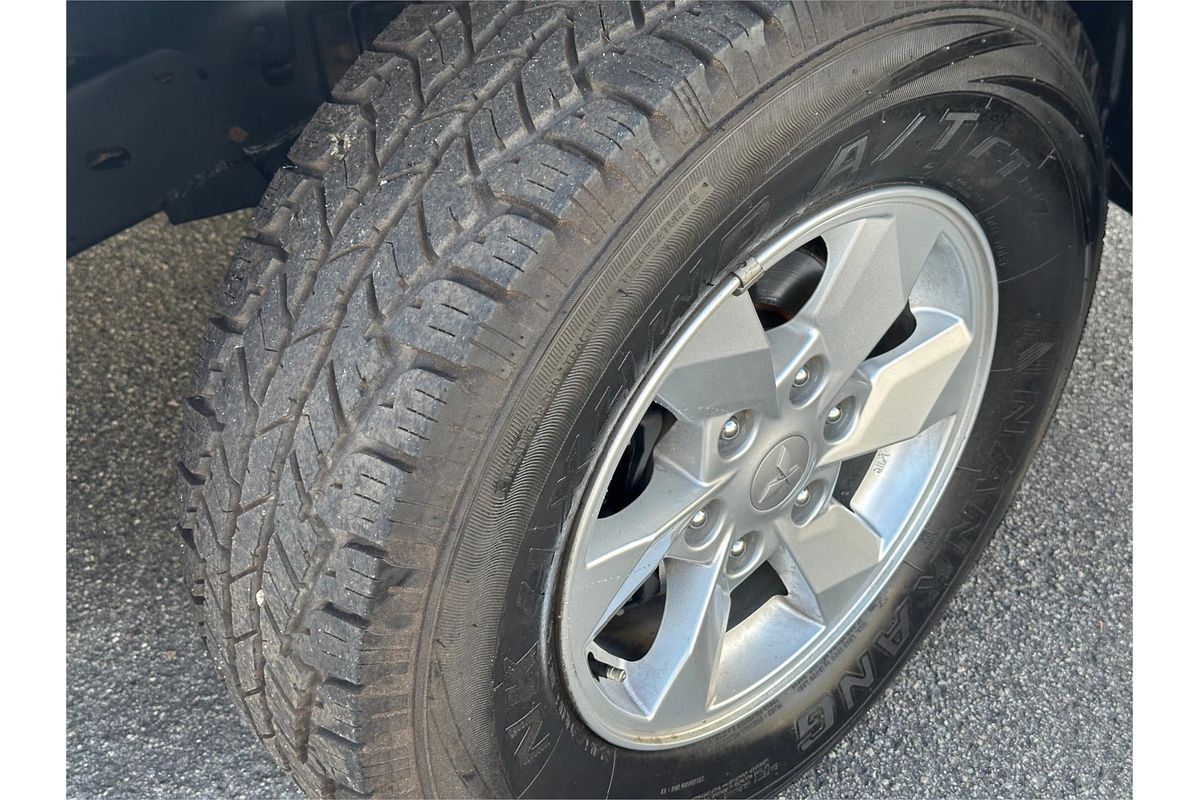 2019 Mitsubishi Triton GLX ADAS MR 4X4
