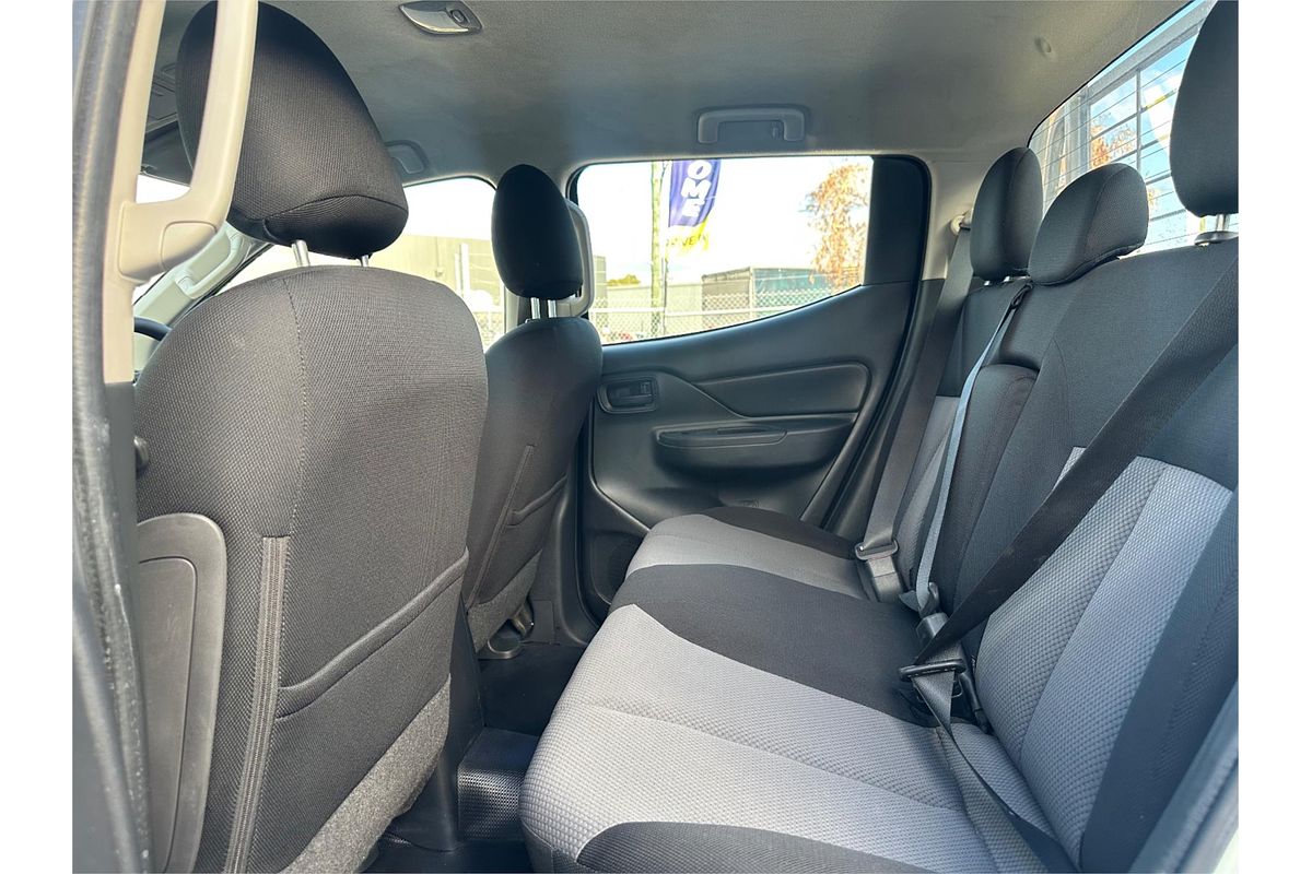 2019 Mitsubishi Triton GLX ADAS MR 4X4