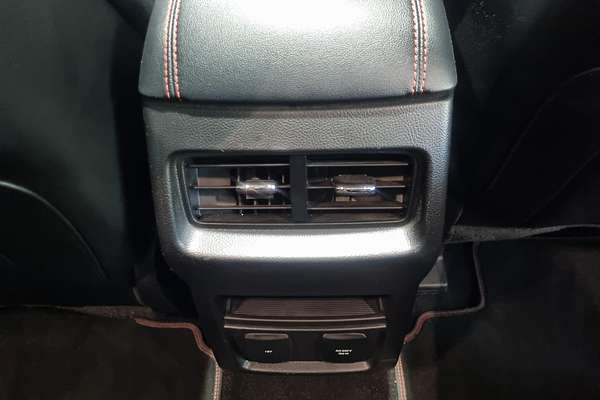 2019 Ford Endura ST-Line CA