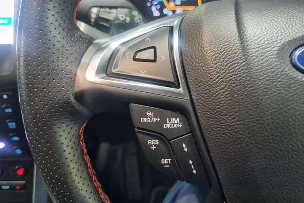 2019 Ford Endura ST-Line CA