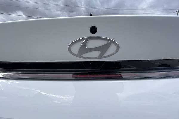 2024 Hyundai i30 Premium CN7.V2