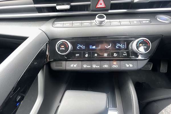 2024 Hyundai i30 Premium CN7.V2