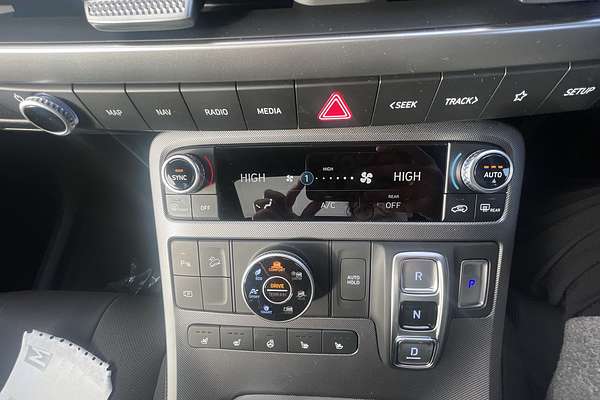 2025 Hyundai Palisade Calligraphy Black Ink LX2.V5
