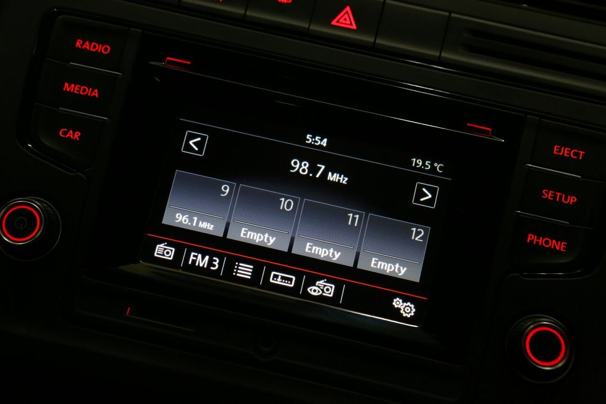 2015 Volkswagen Polo 66TSI Trendline 6R