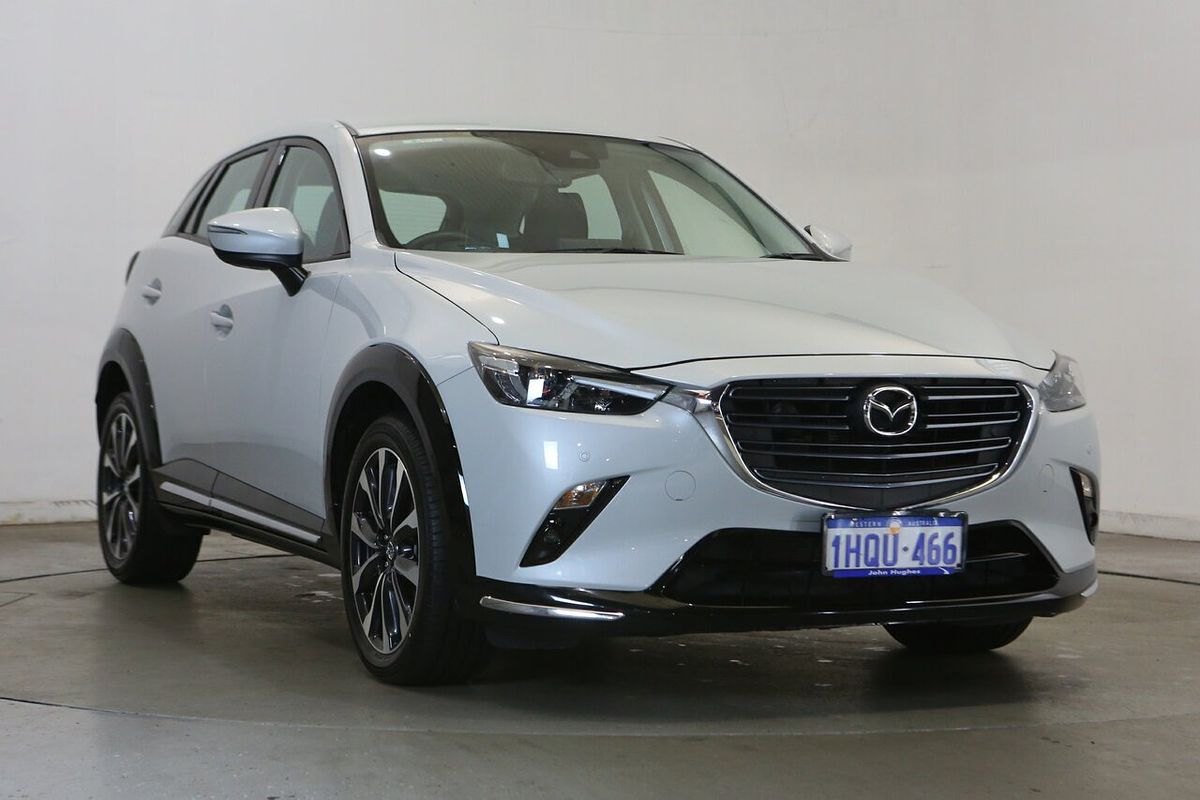 2022 Mazda CX-3 sTouring DK