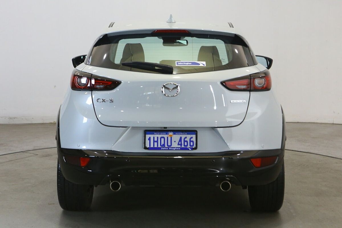 2022 Mazda CX-3 sTouring DK