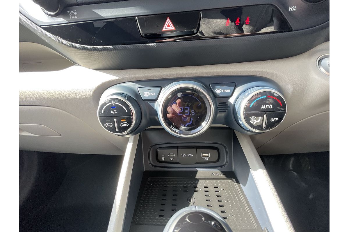 2025 Hyundai Venue Elite QX.V5