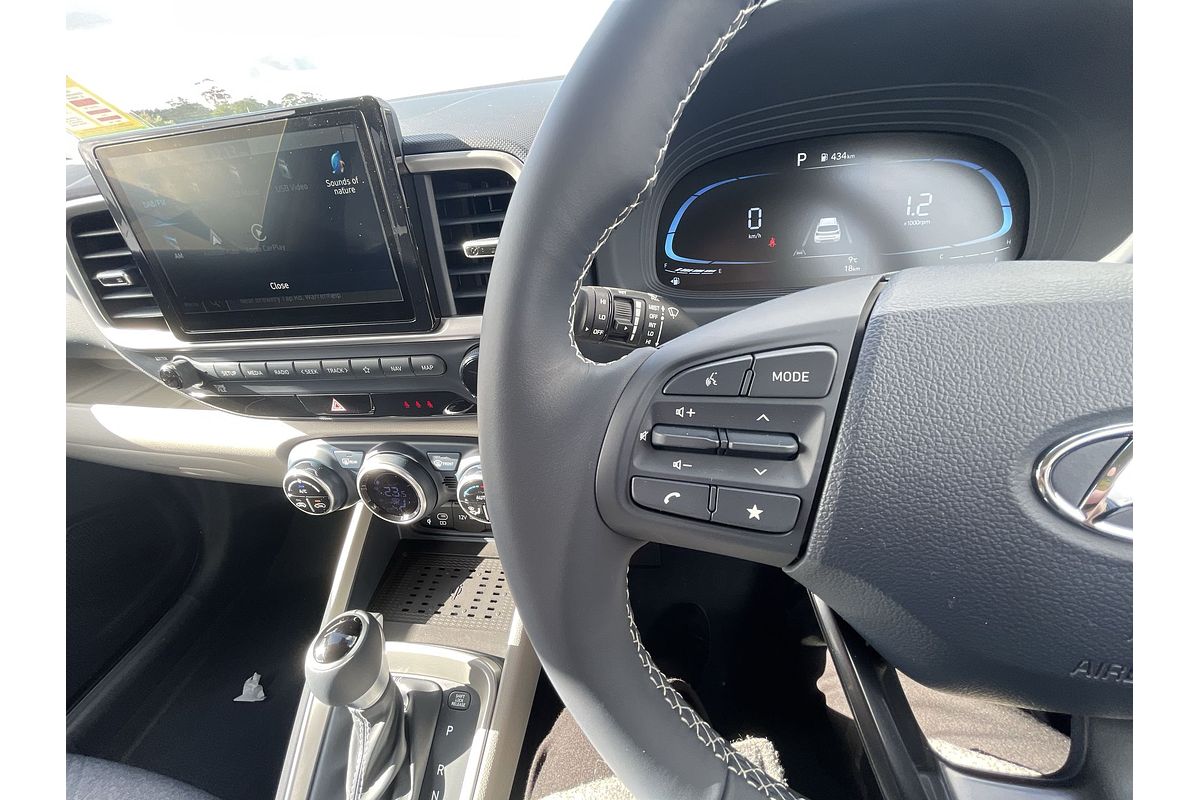2025 Hyundai Venue Elite QX.V5
