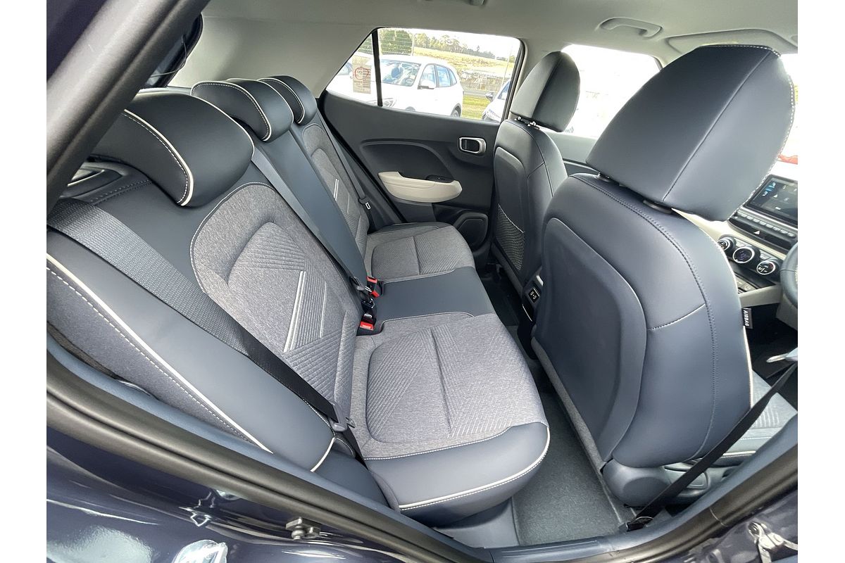 2025 Hyundai Venue Elite QX.V5