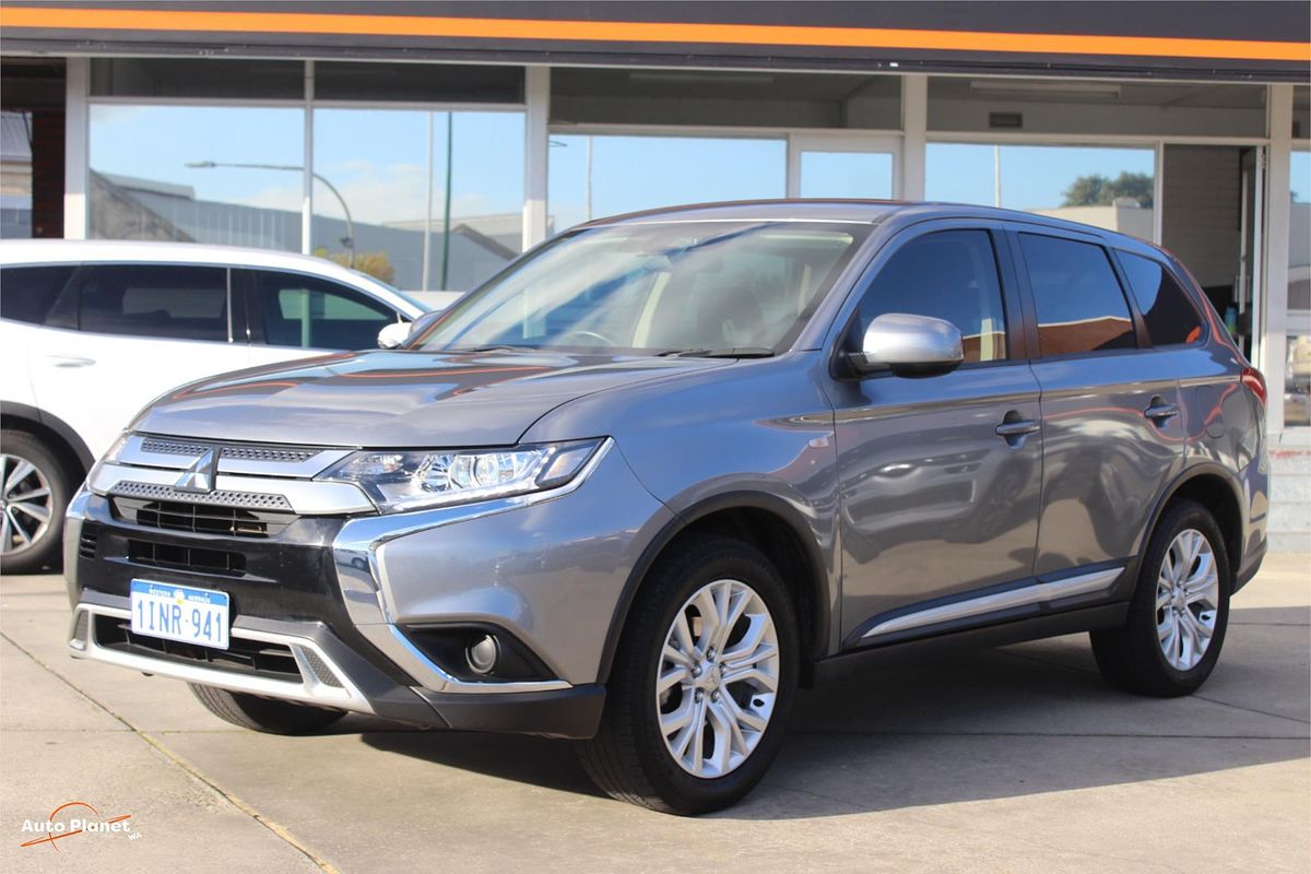 2021 Mitsubishi OUTLANDER ES 7 SEAT (2WD) ZL MY21