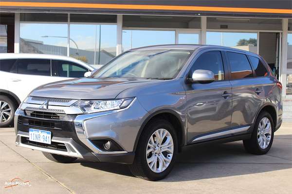 2021 Mitsubishi OUTLANDER ES 7 SEAT (2WD) ZL MY21