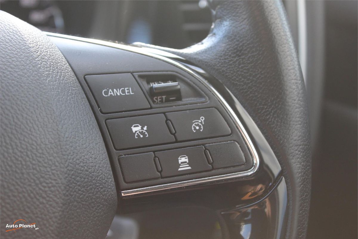 2021 Mitsubishi OUTLANDER ES 7 SEAT (2WD) ZL MY21