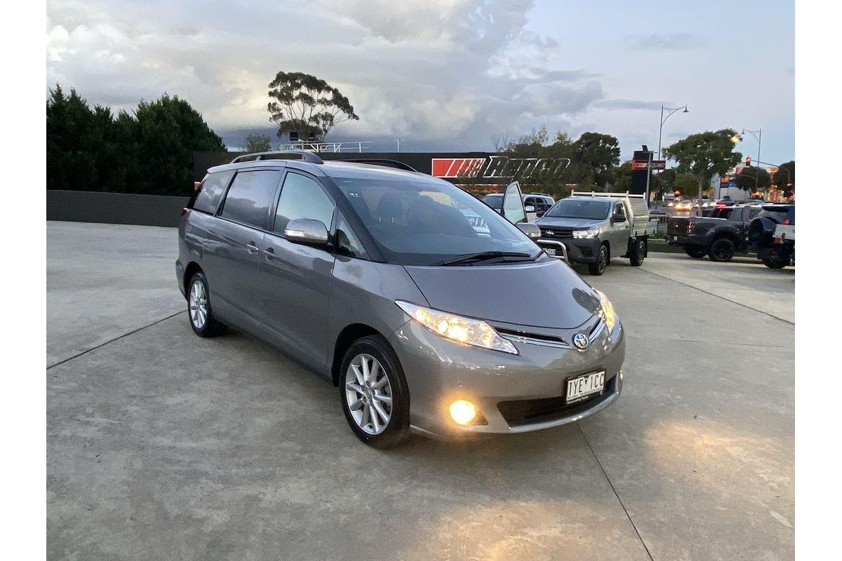 2018 Toyota Tarago GLX ACR50R