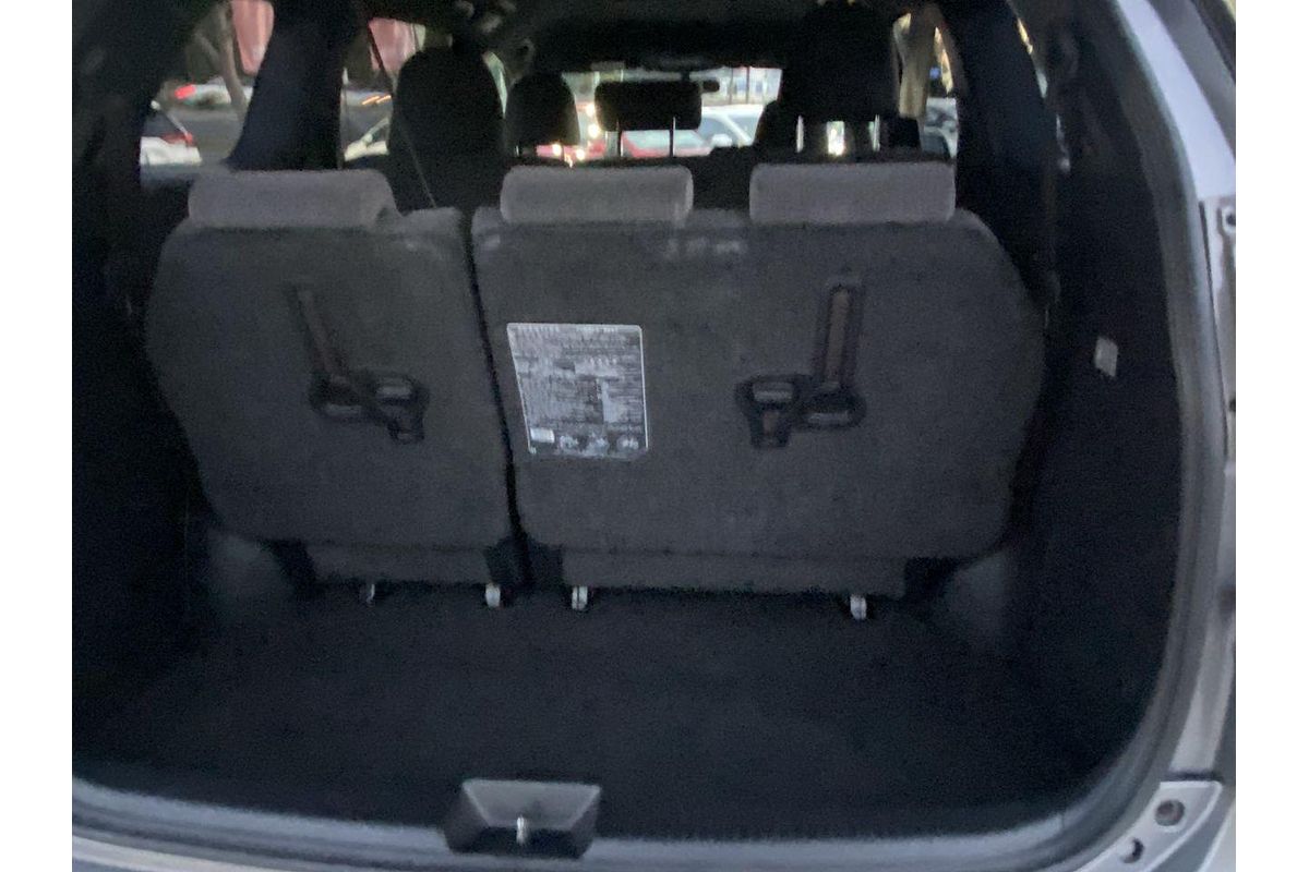 2018 Toyota Tarago GLX ACR50R