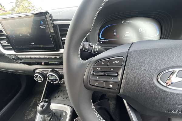 2025 Hyundai Venue Elite QX.V5