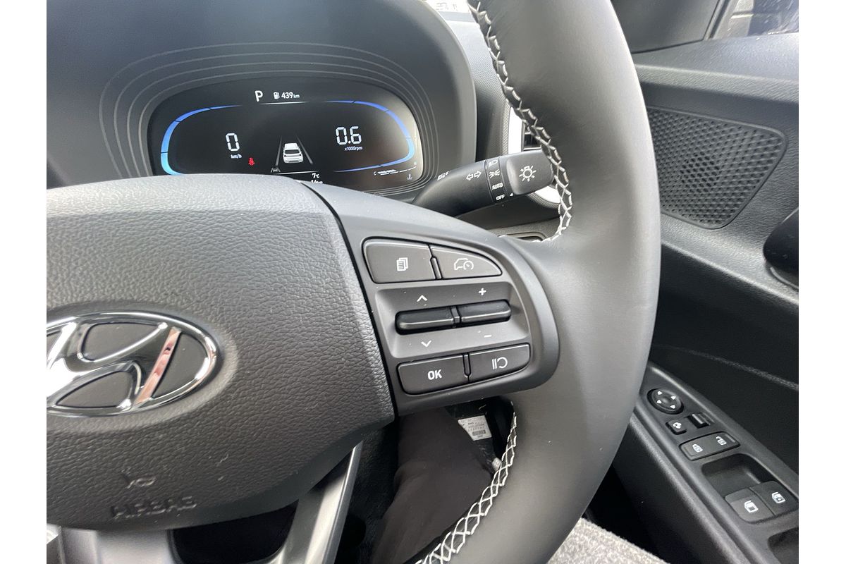2025 Hyundai Venue Elite QX.V5