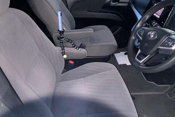2018 Toyota Tarago GLX ACR50R