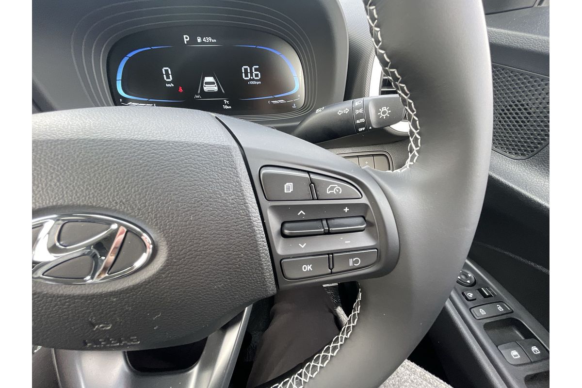 2025 Hyundai Venue Elite QX.V5