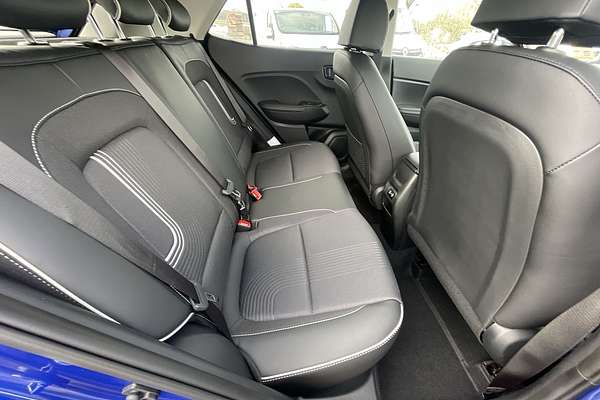 2025 Hyundai Venue Elite QX.V5