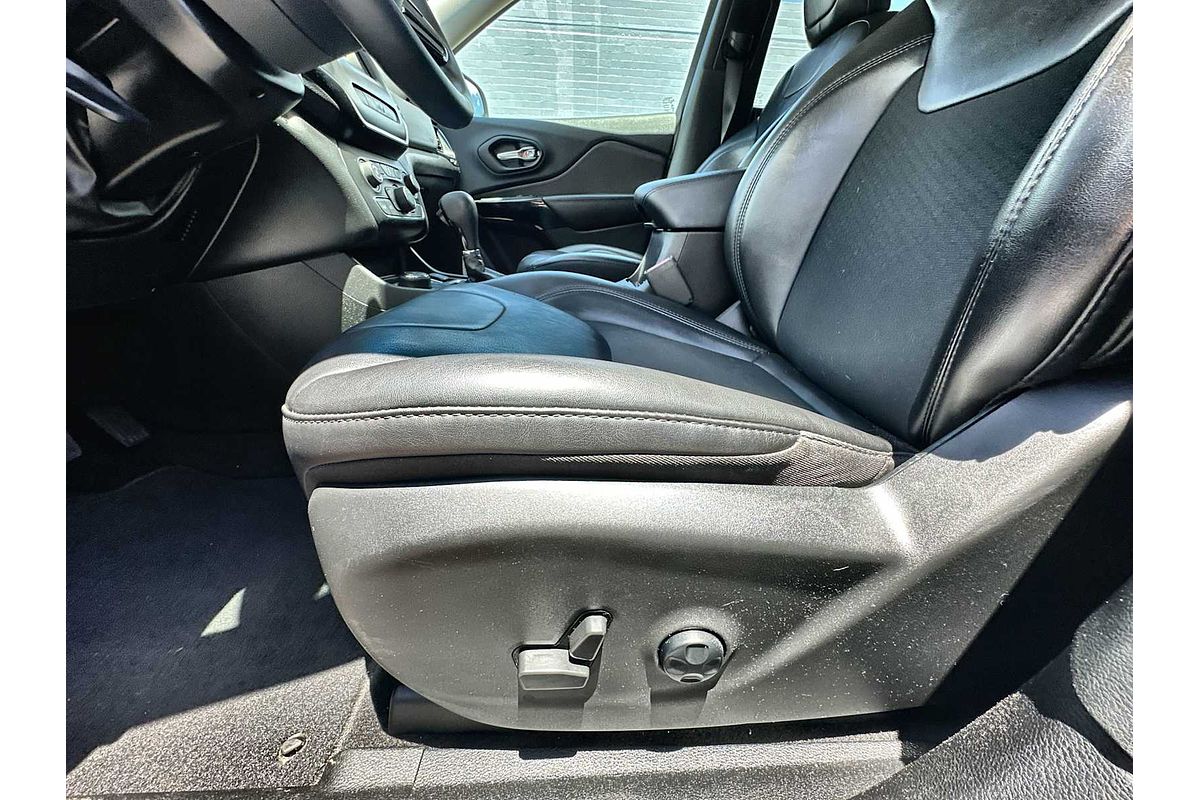 2021 Jeep Cherokee Altitude
