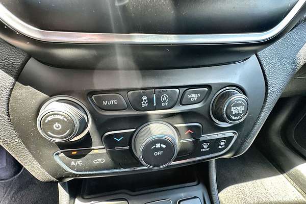 2021 Jeep Cherokee Altitude