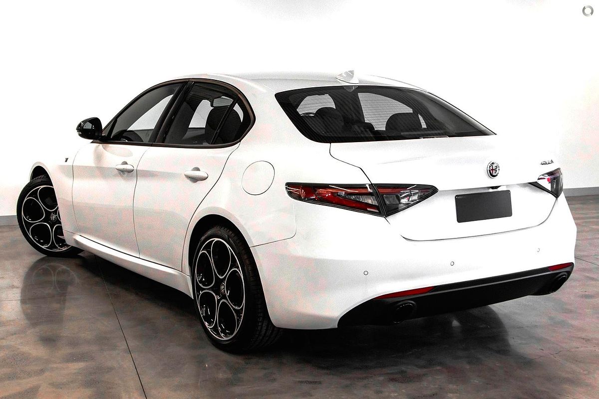 2023 Alfa Romeo Giulia Ti Series 4